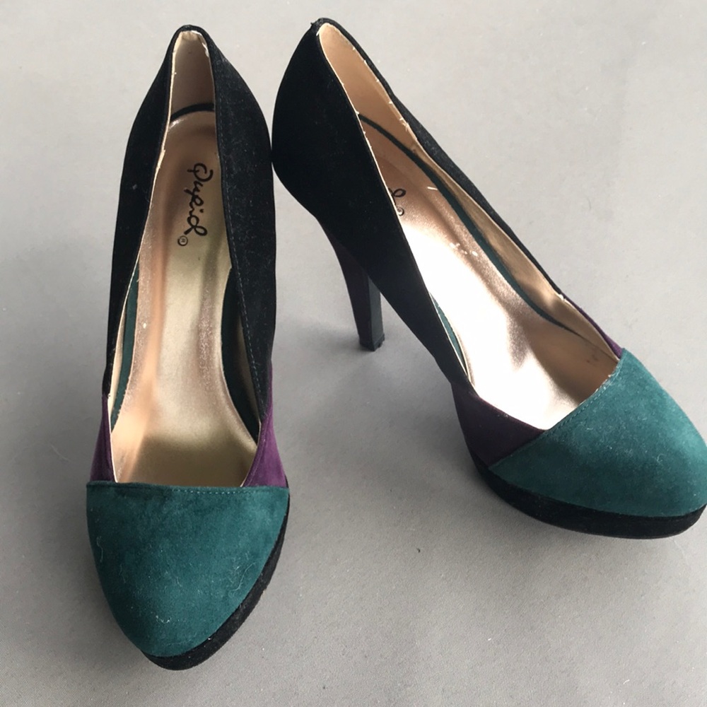 Qupid Suede heels